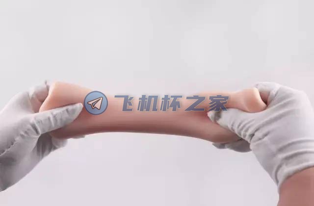 EXE奶瓶二代柔软版动漫款飞机杯评测(图11)